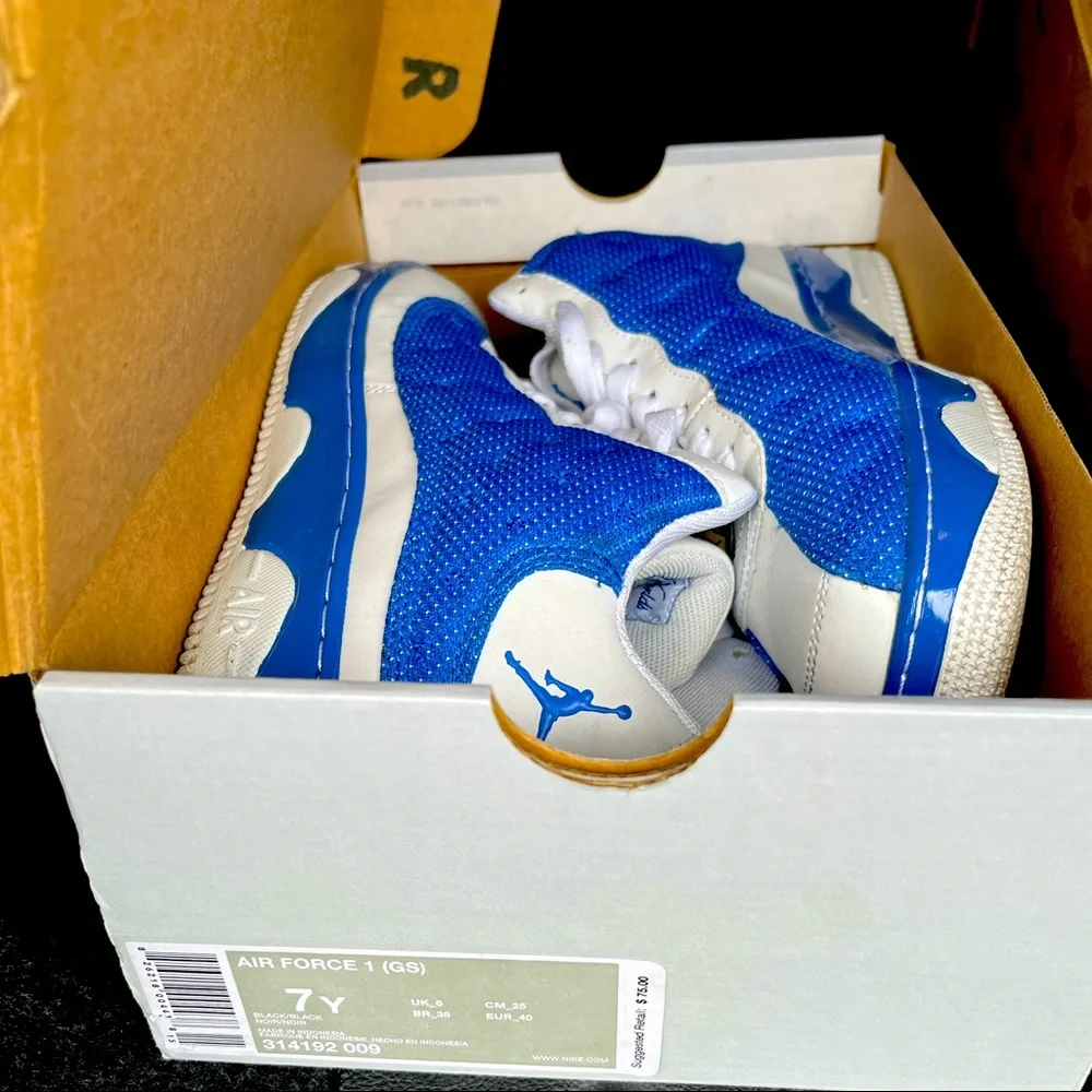 Sneaker - Picture 1 of 1